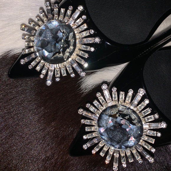 Jeffrey Campbell - Picture 4 of 8